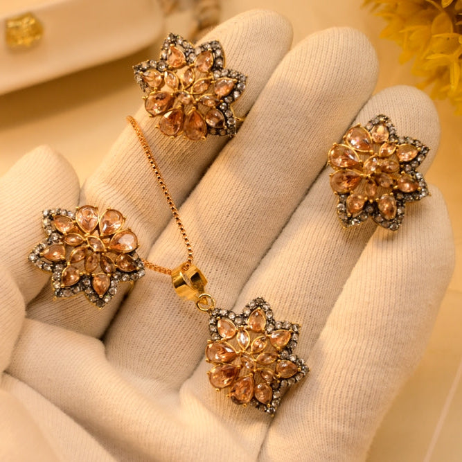 Luxury Unique Design Gold Plated Necklace Set for Girls/Women