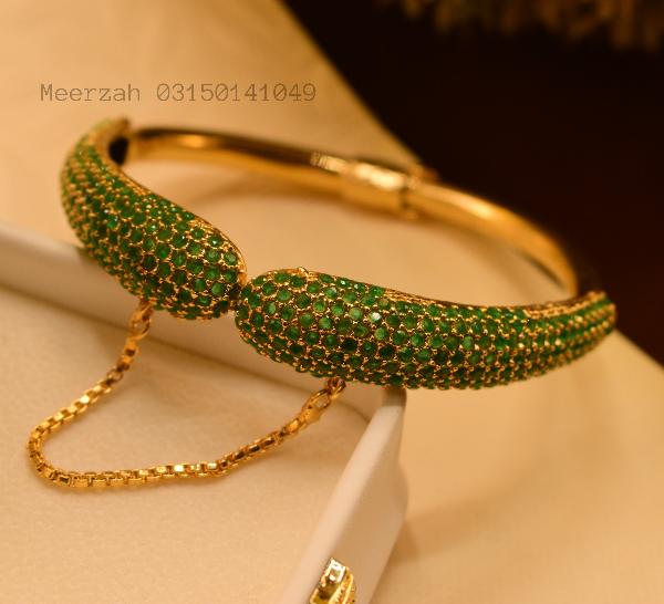 Gorgeous Luminous Real Stones Bangle for Girls/Women