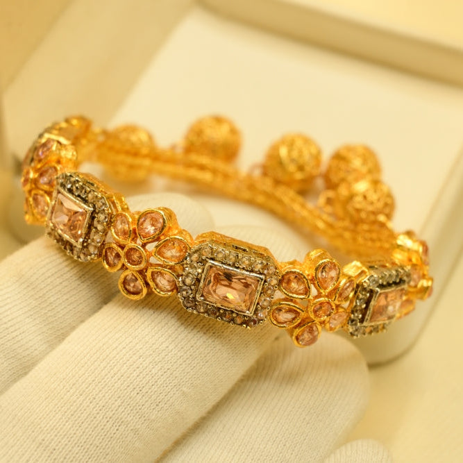 Elegant Design Gold Plated Crystal Stones Bracelet For Girls/Women