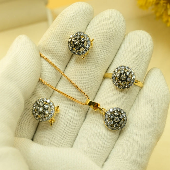 Glamorous Design Gold Plated Crystal Stones Necklace Set for Girls/Women