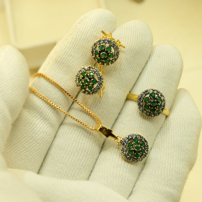 Glamorous Design Gold Plated Crystal Stones Necklace Set for Girls/Women