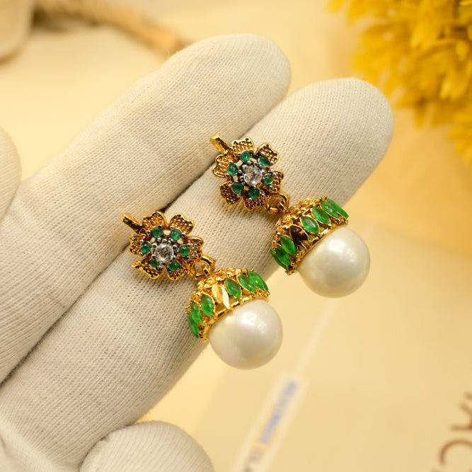 Charming Design Gold Plated Crystal Stones Earrings For Girls/women