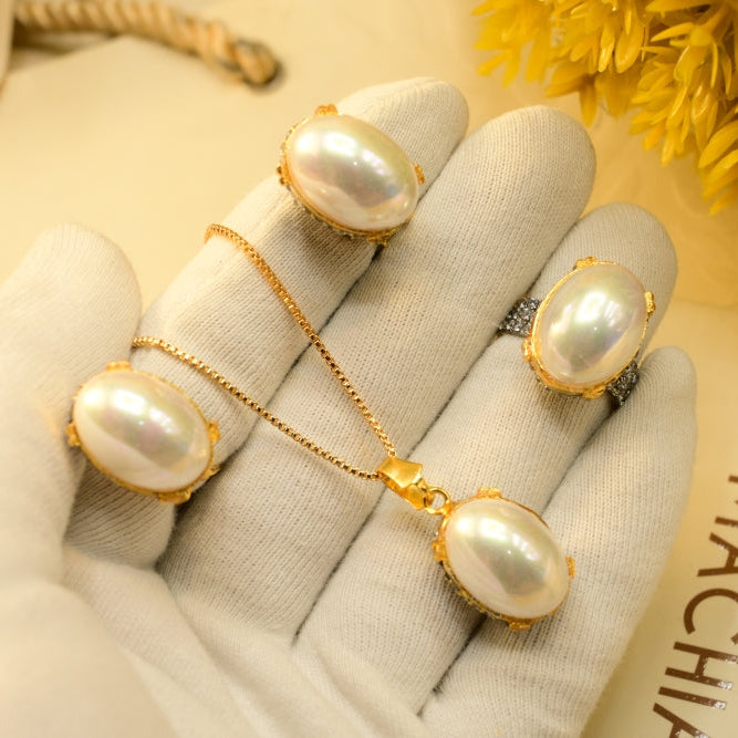 Luxury Design Gold Plated Crystal Stones Necklace Set for Girls/Women