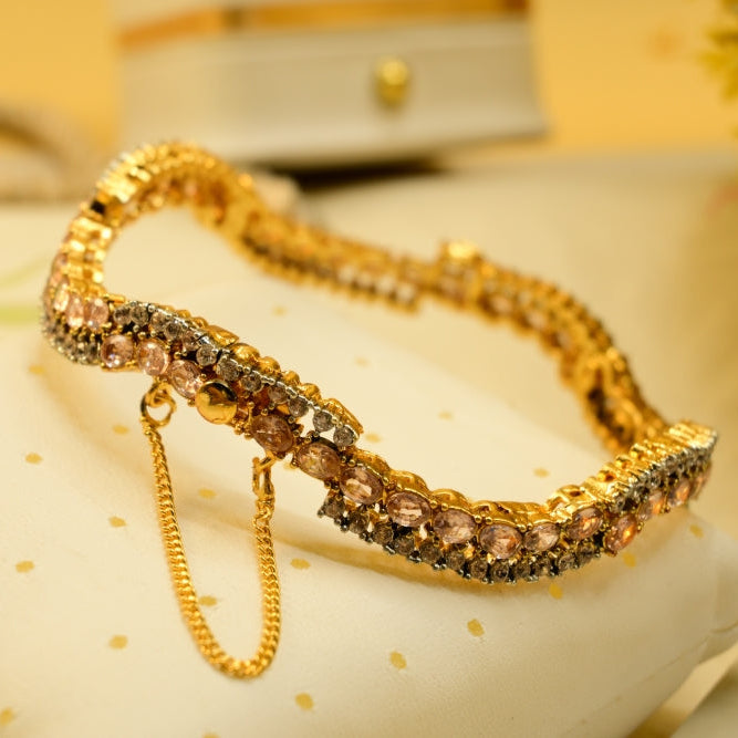 Luxury Design Gold Plated Crystal Stones Bangle for Girls/Women