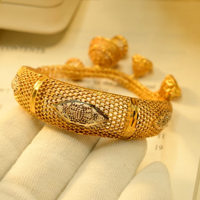 Beautiful Unique Design Gold Plated Bangle for Girls/Women