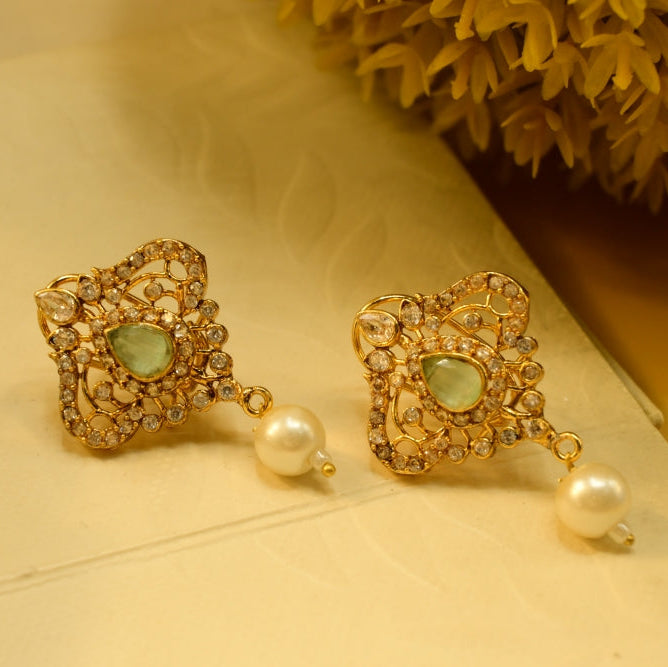 Sparkling Unique Design Gold Plated Crystal Stones Earrings For Girls/women