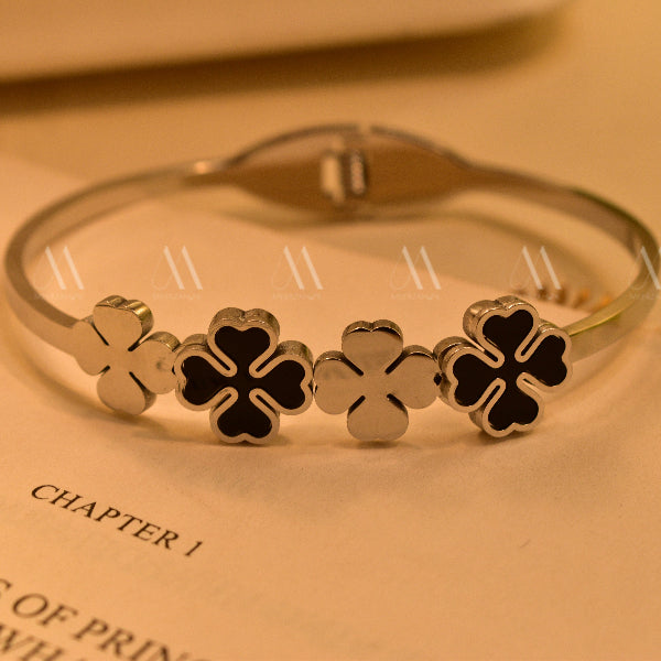 Luxury Flower Design Silver Plated Real Stone Bracelet for Girls/Women