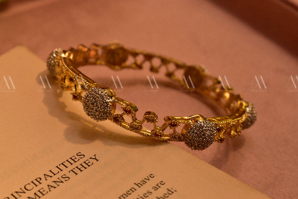 Glamorous Design Gold Plated Real Stones Bangle for Girls/Women