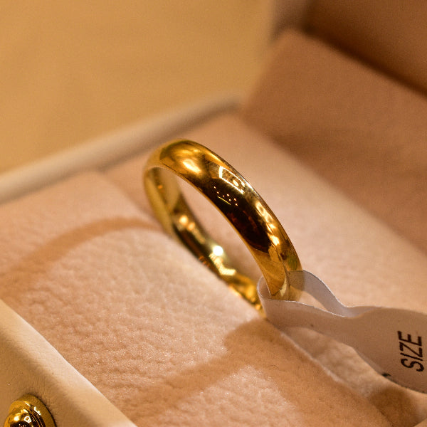Elegant Unique Design Gold Plated Ring For Girls/Women