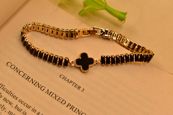 Dazzling Design Gold Plated Crystal Stones Bracelet for Girls/Women