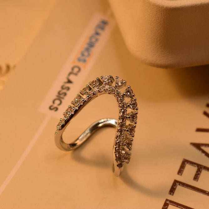 Elegant Design Silver Plated Crystal Stones Ring For Girls/Women