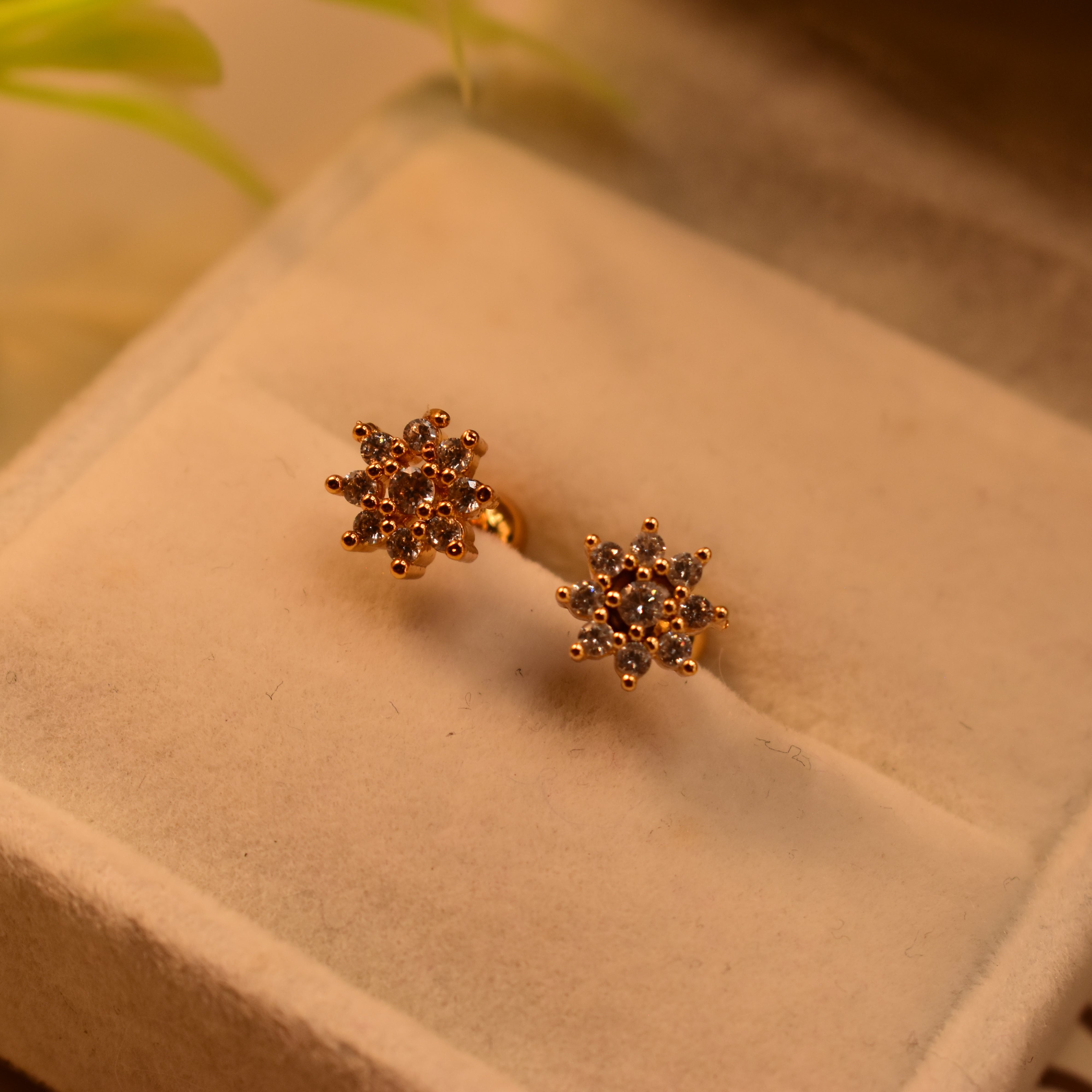 Stylish Design Gold Plated Crystal Stones Earrings For Girls/women