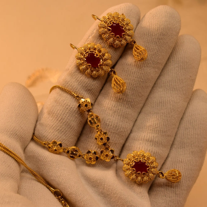 Gorgeous Design Gold Plated Crystal Stones Necklace Set for Girls/Women