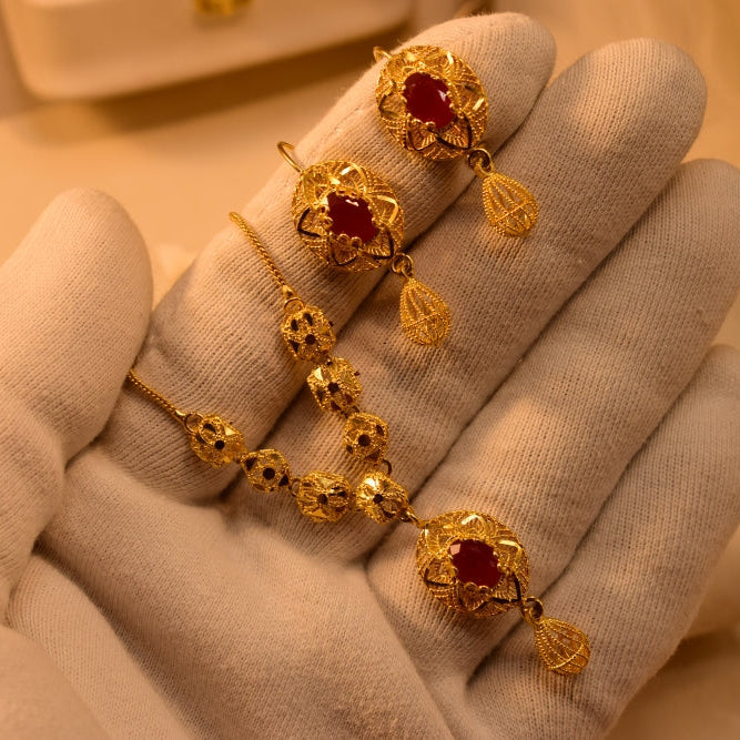 Elegant Design Gold Plated Crystal Stones Necklace Set for Girls/Women