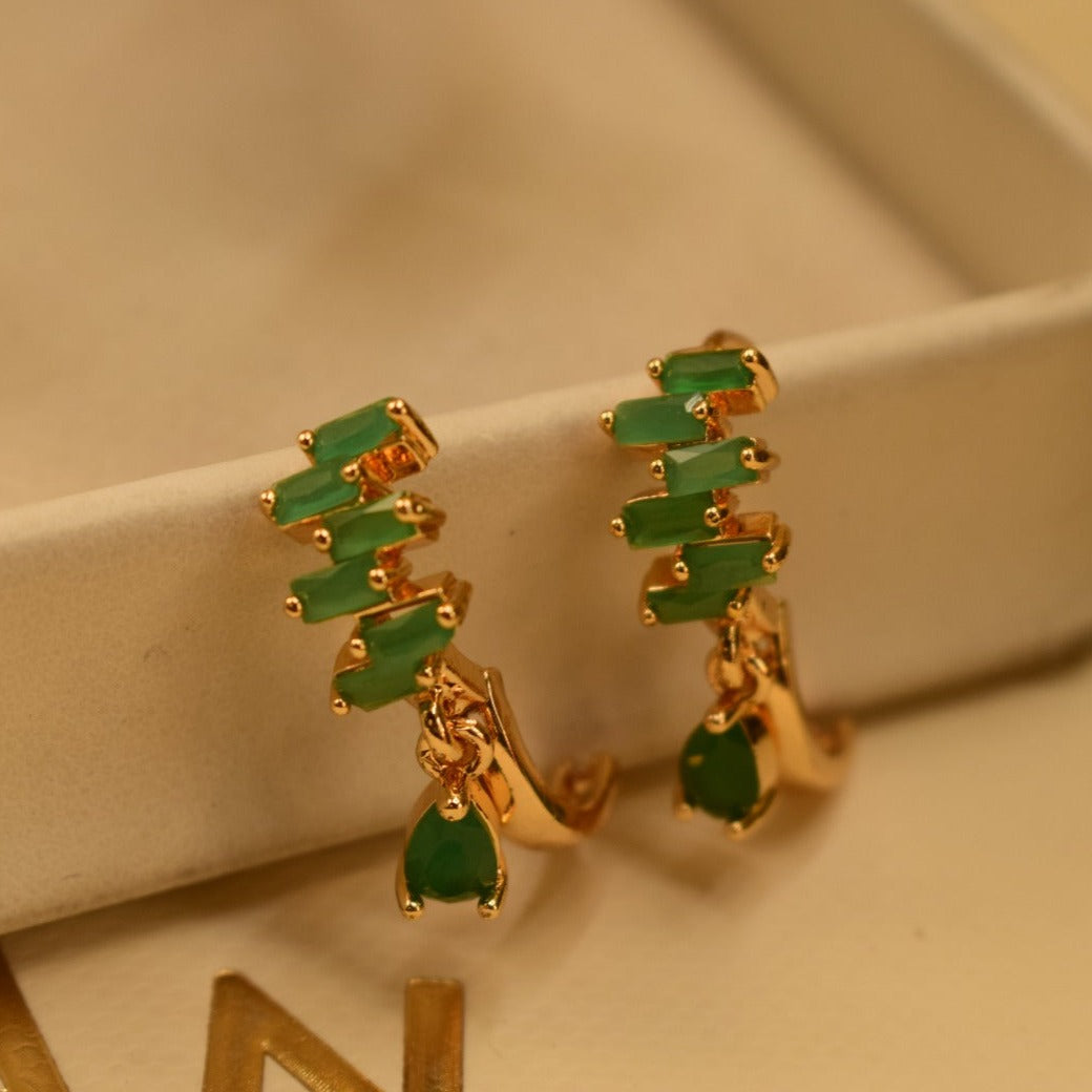 Elegant Design Gold Plated Earrings For Girls/women