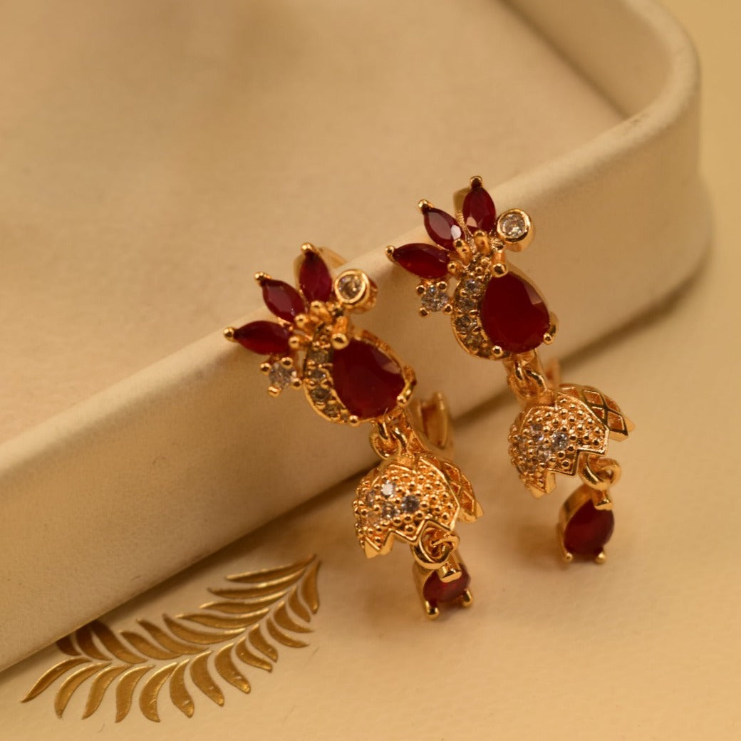 Elegant Design Gold Plated Earrings For Girls/women