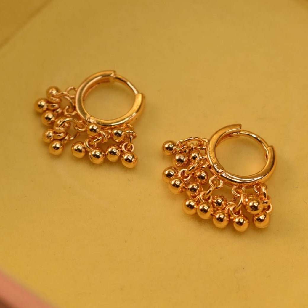 Elegant Design Gold Plated Earrings For Girls/women mail