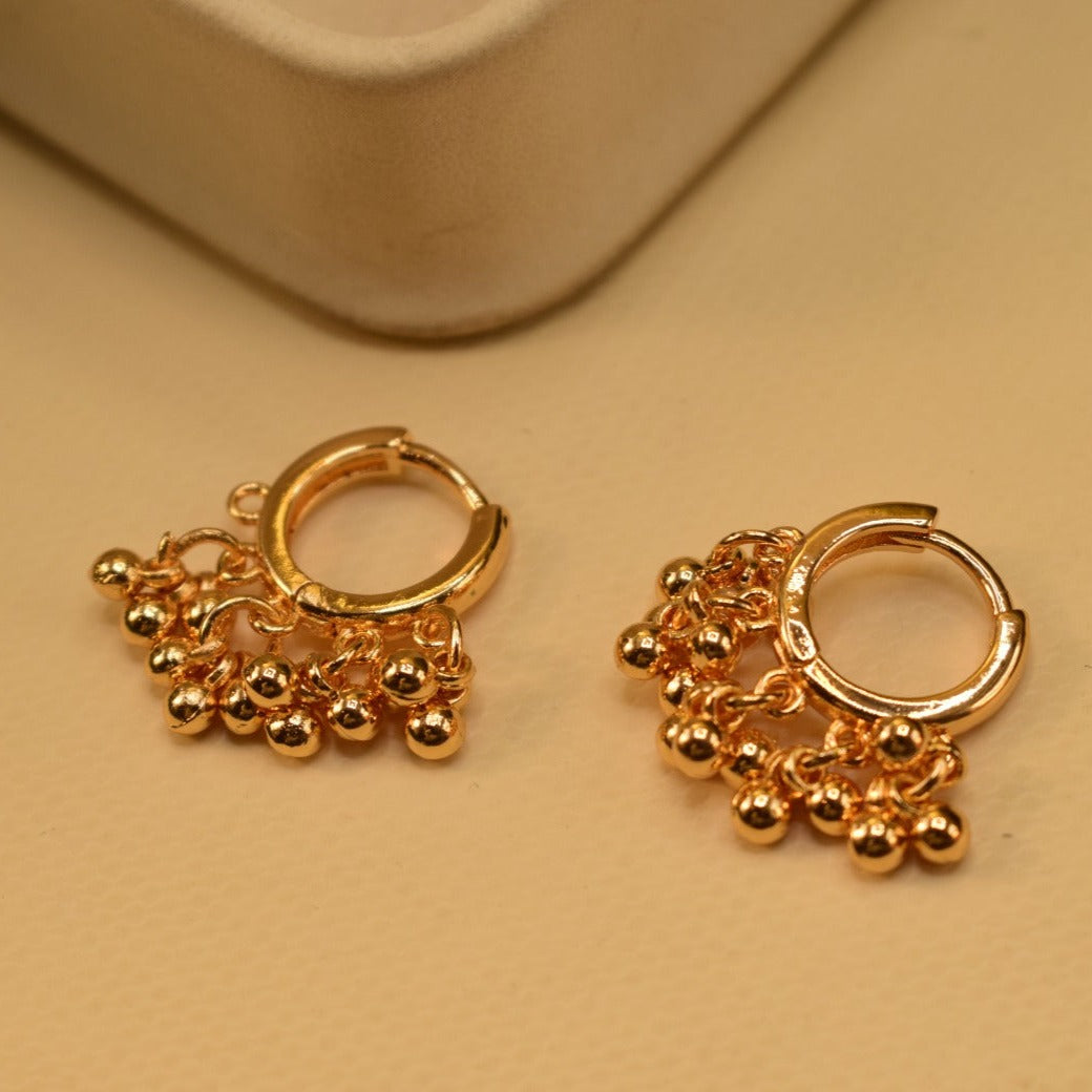 Elegant Design Gold Plated Earrings For Girls/women mail