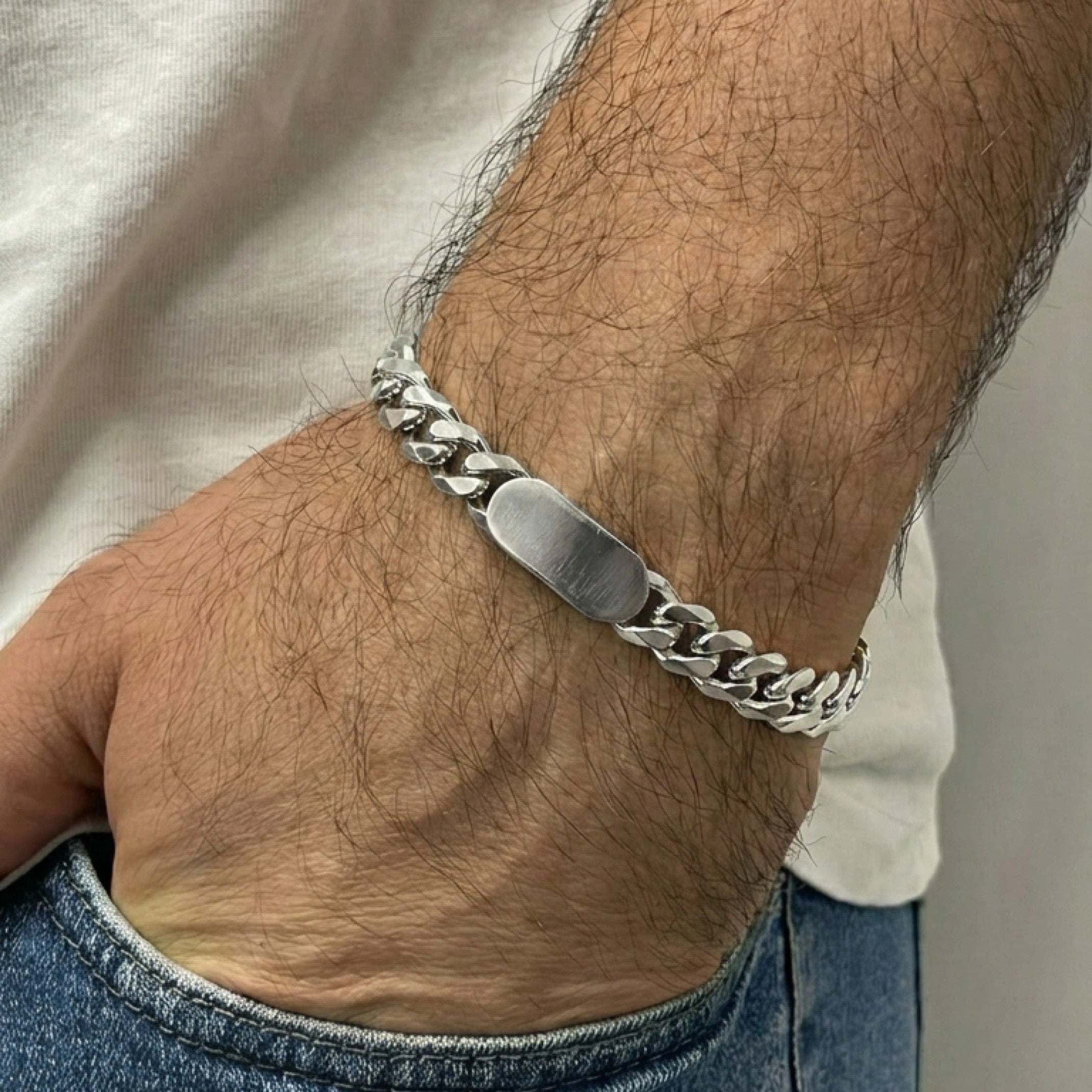 Sparkling Unique Design Gold Plated Chain Bracelet for Men