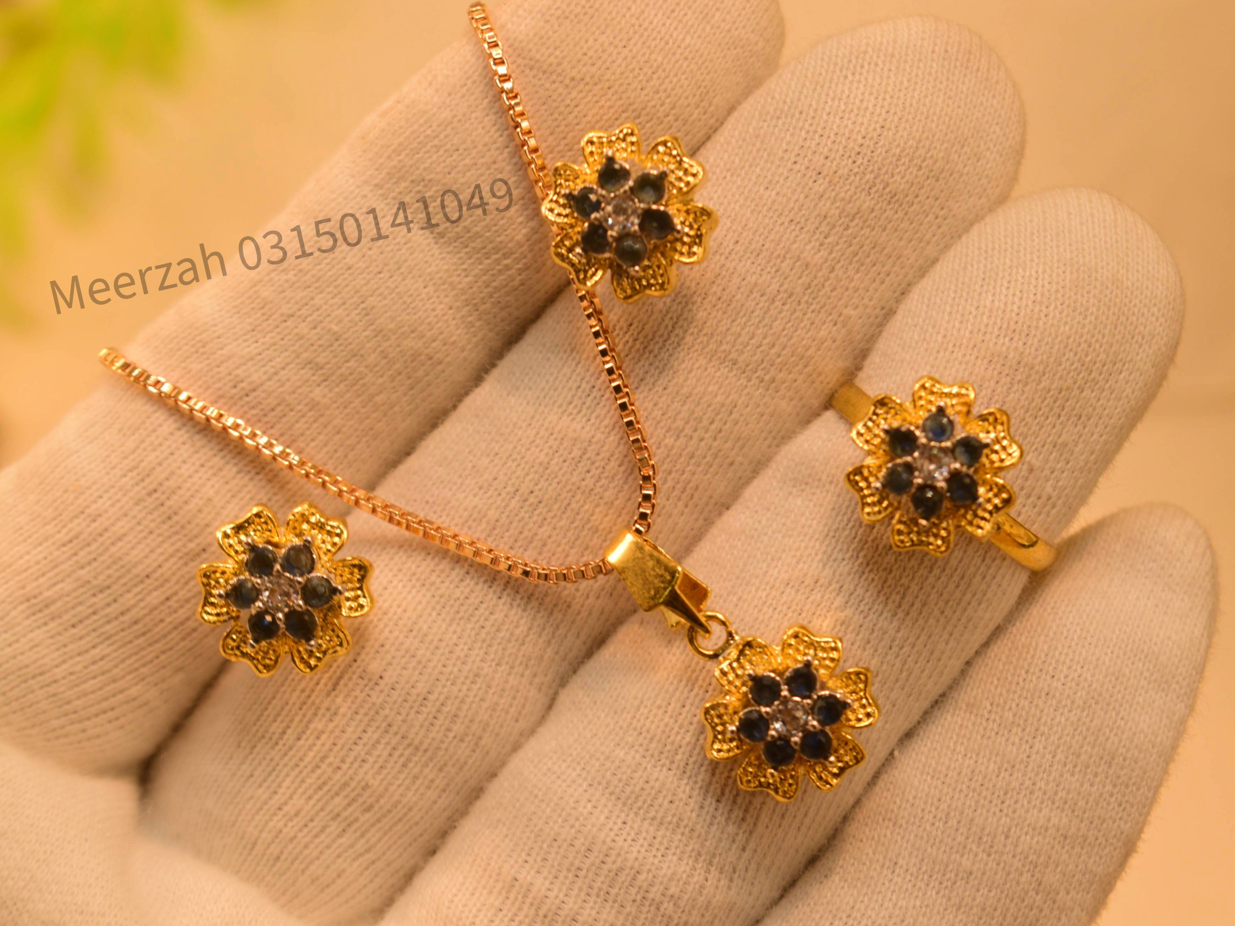 Fancy Flower Shaped Inlaid Stones Necklace Set for Girls/Women