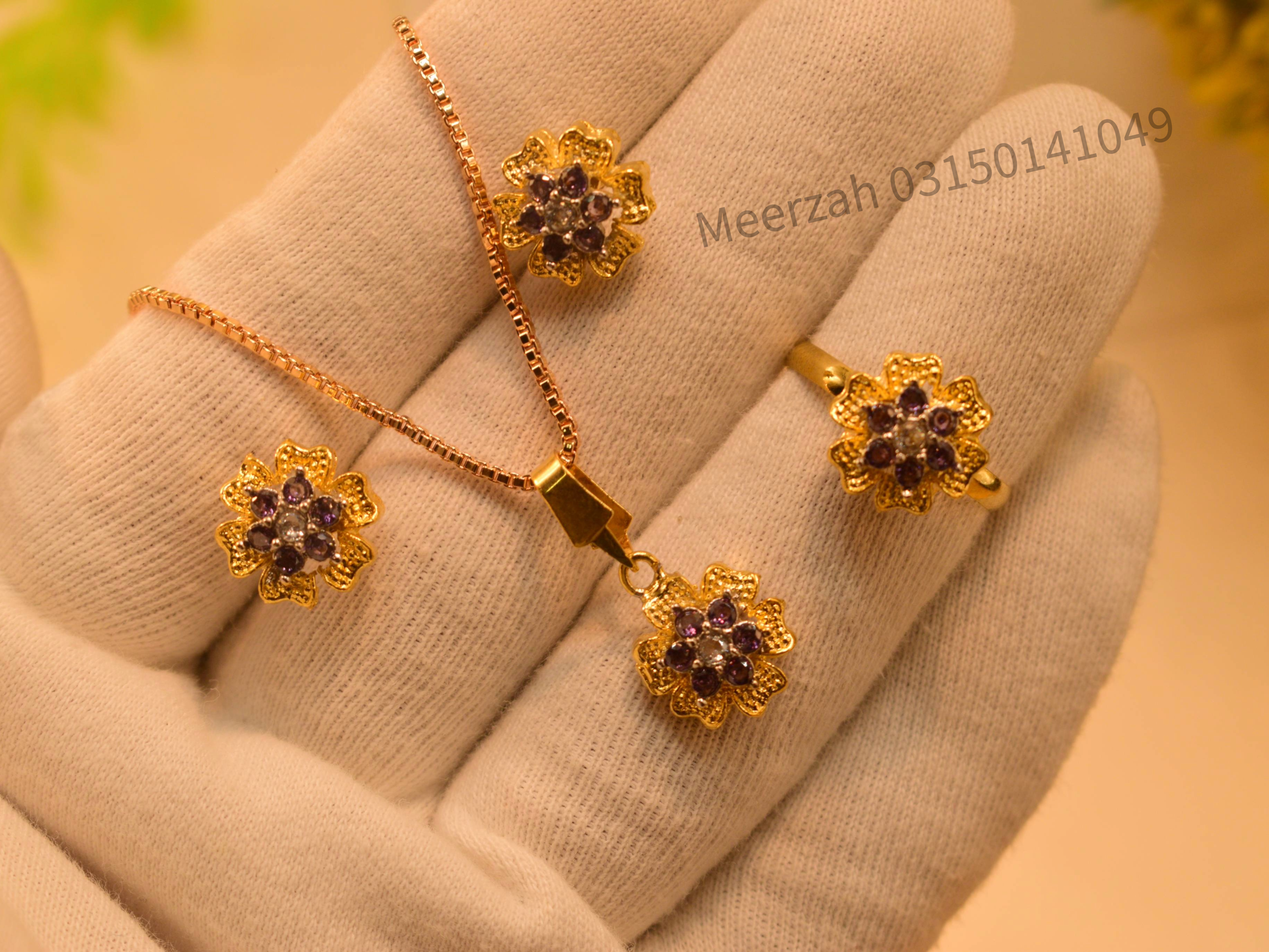 Fancy Flower Shaped Inlaid Stones Necklace Set for Girls/Women