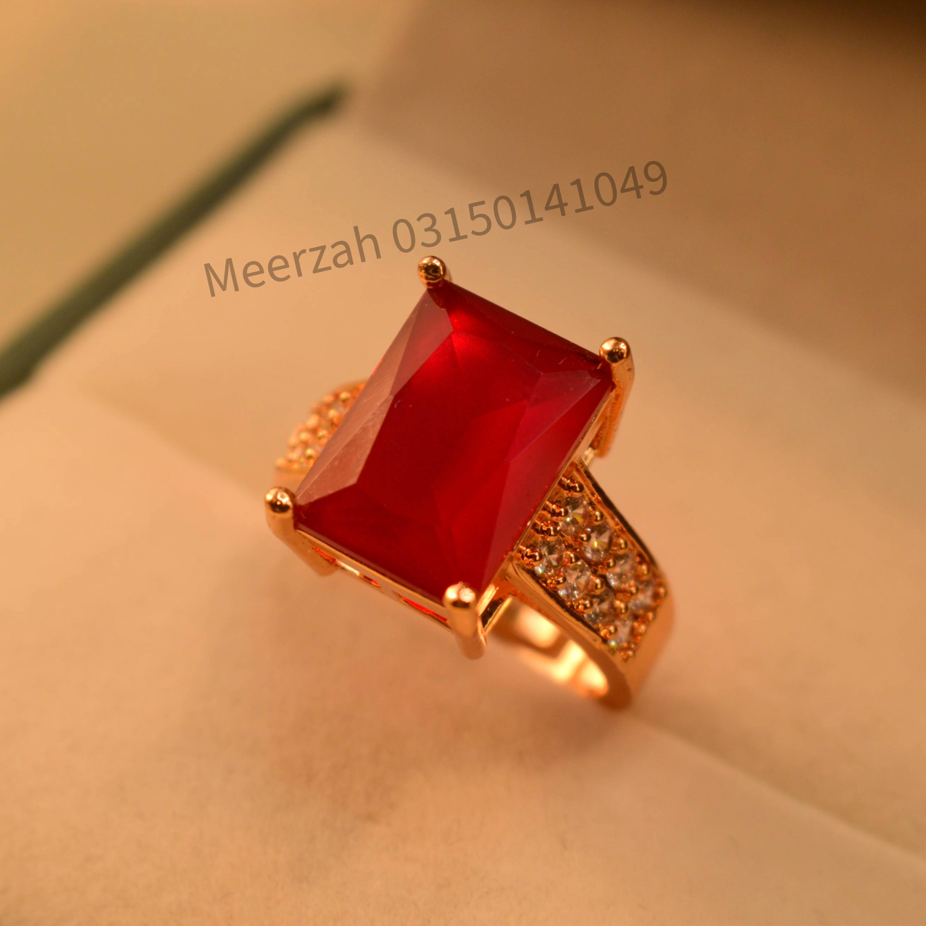 Gorgeous Real Stone Fancy Design Ring for Girls/Women