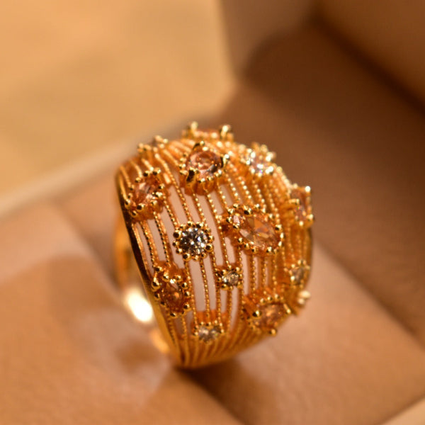 Glamorous Design Gold Plated Crystal Stones Ring For Girls/Women