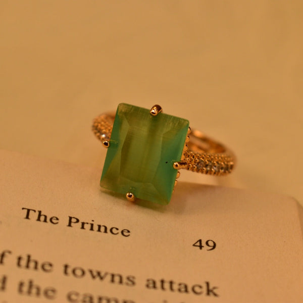 Luminous Design Gold Plated Crystal Stones Ring For Girls/Women