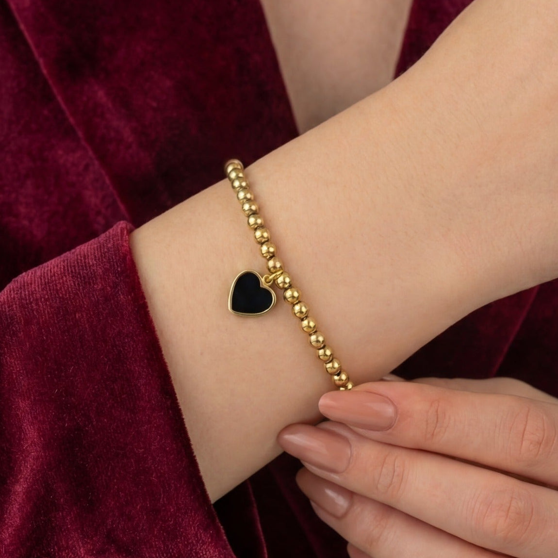 Dazzling Unique Heart Design Gold Plated Bracelet for Girls/Women