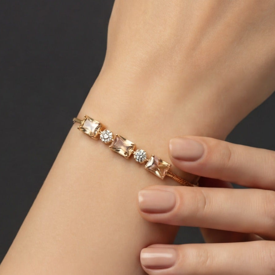 Charming Design Gold Plated Crystal Stones Necklace Set with Bracelet for Girls/Women