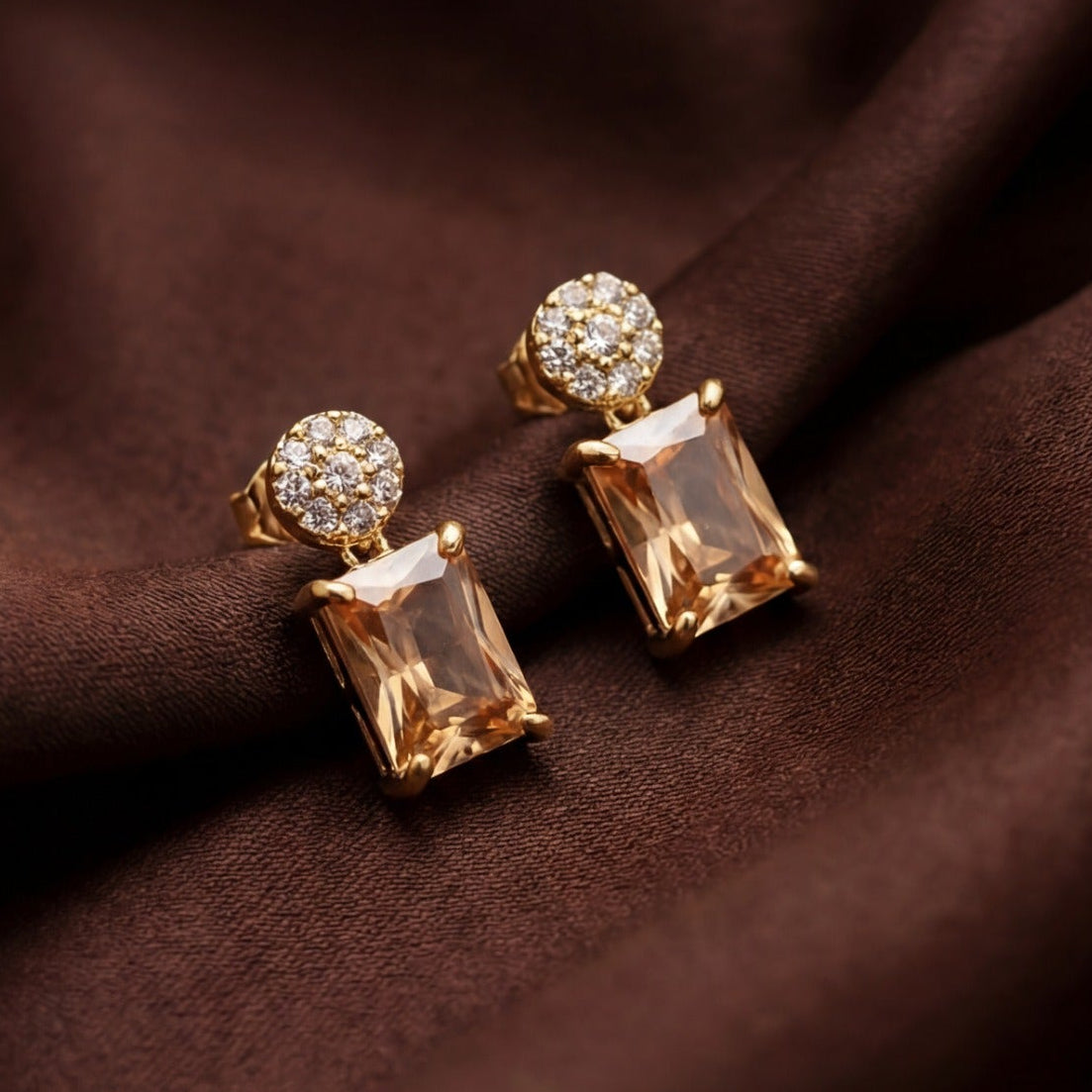 Charming Design Gold Plated Crystal Stones Necklace Set with Bracelet for Girls/Women