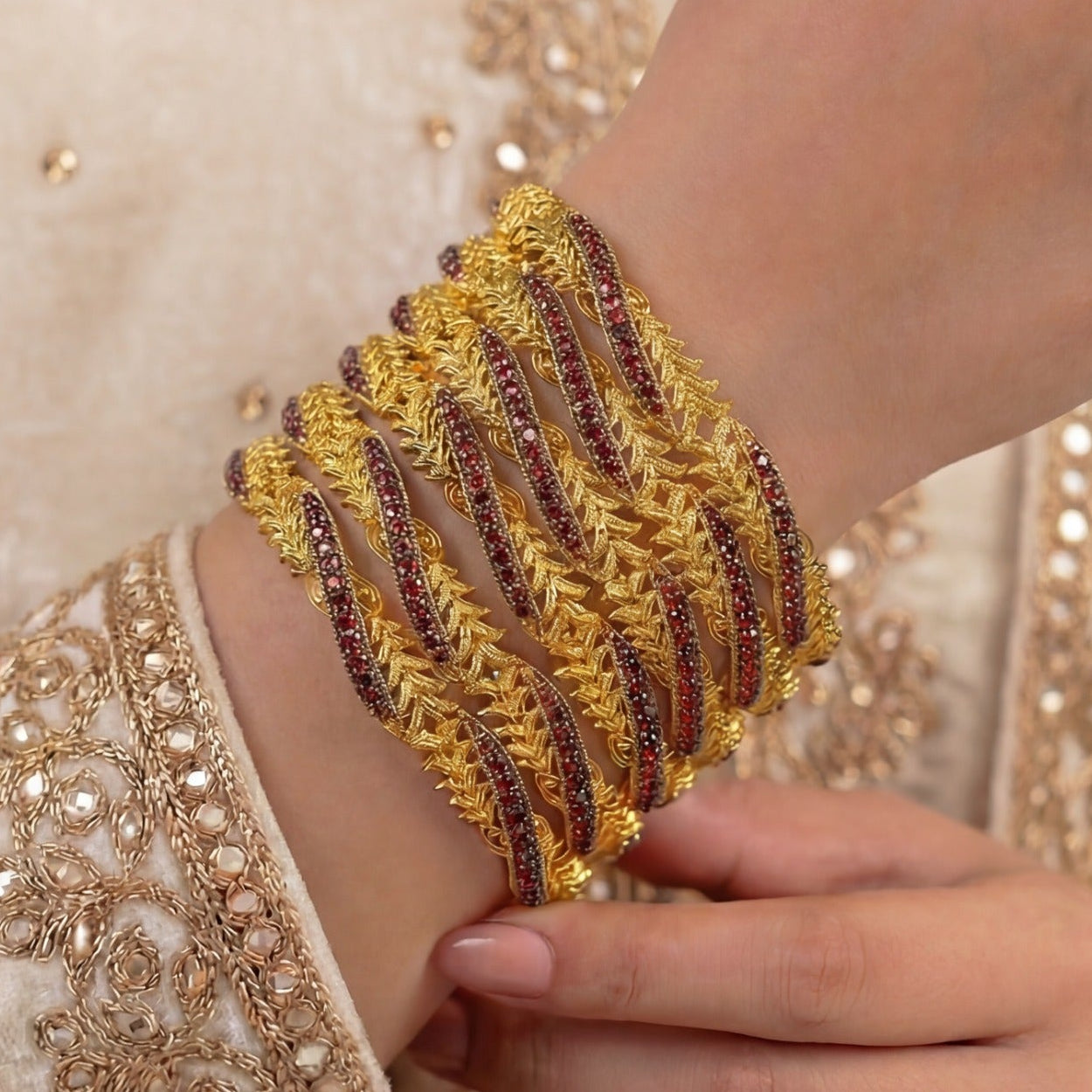 Elegant Design Gold Plated Crystal Stones 6pc Bangle Set for Girls/Women