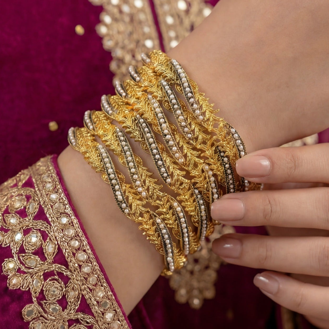 Elegant Design Gold Plated Crystal Stones 6pc Bangle Set for Girls/Women