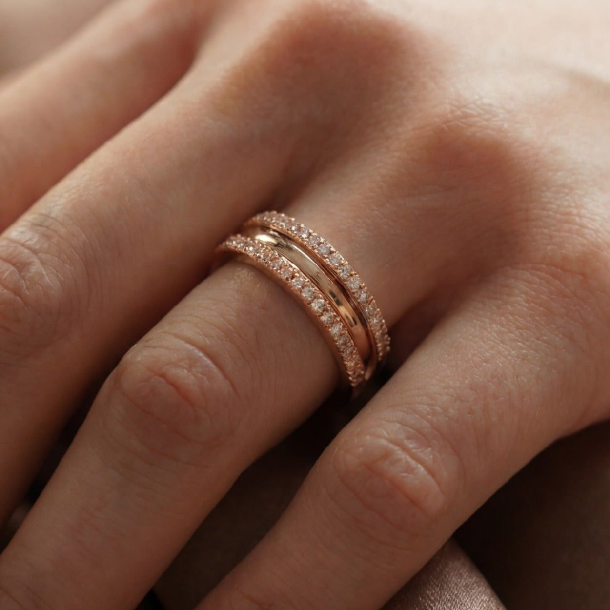 Charming Unique Design Gold Plated Crystal Stones Ring For Girls/Women