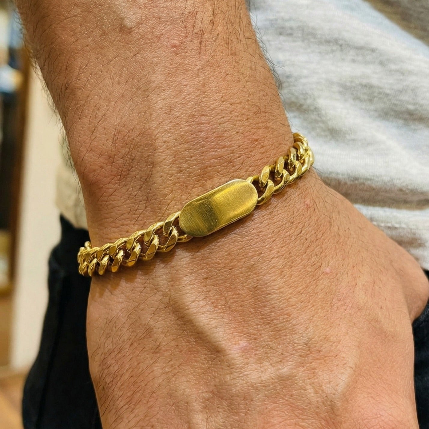 Sparkling Unique Design Gold Plated Chain Bracelet for Men