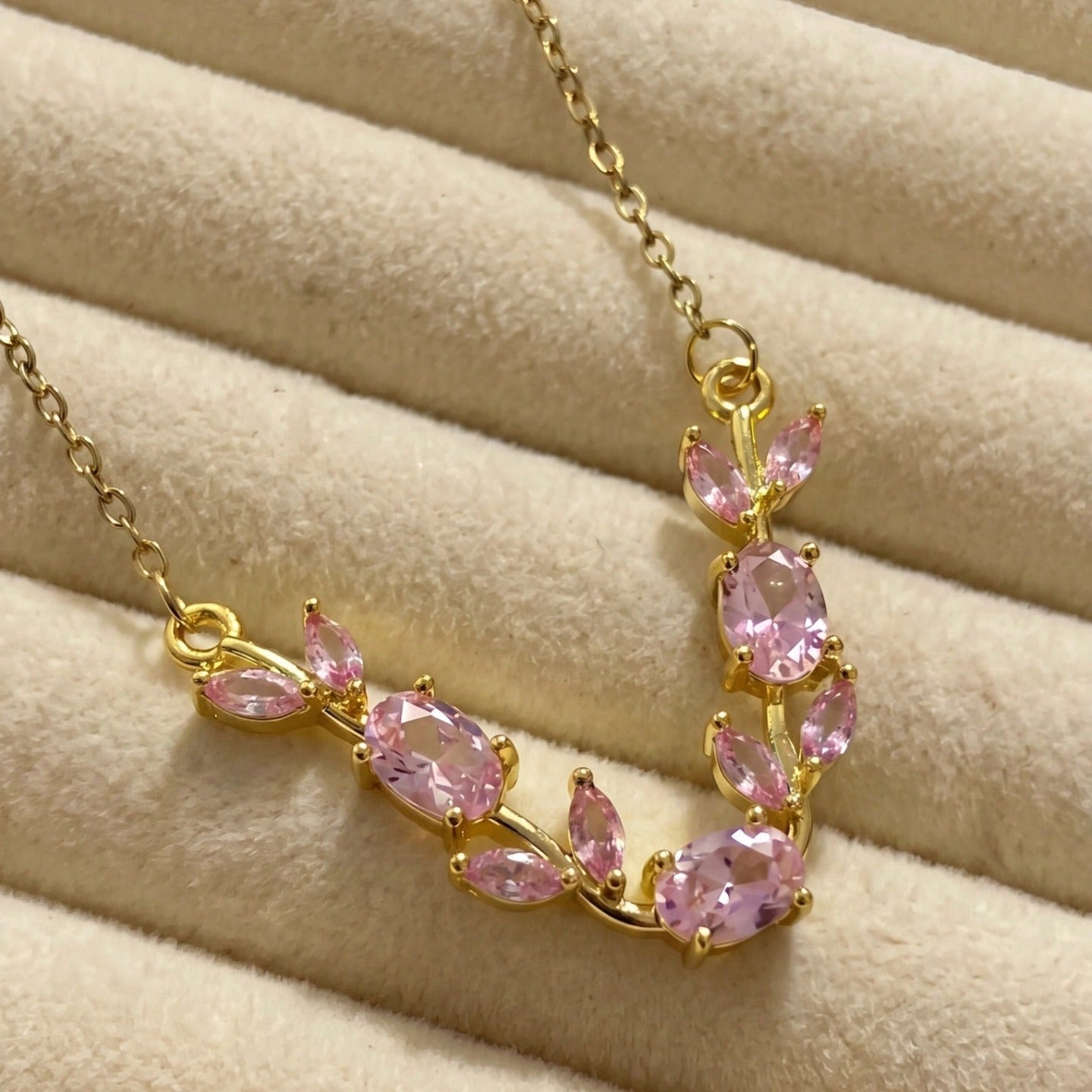 Viral Tulip-Necklace for Girls/Women