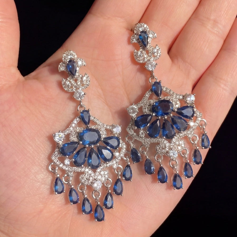 Glamorous Design Silver Plated Crystal Stones Earrings For Girls/women