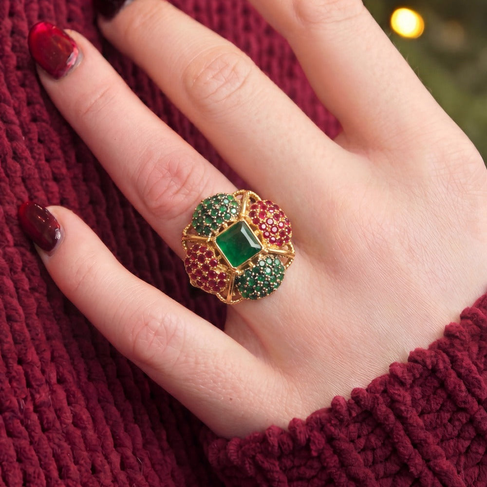 Dazzling Flower Design Gold Plated Crystal Stones Ring For Girls/Women