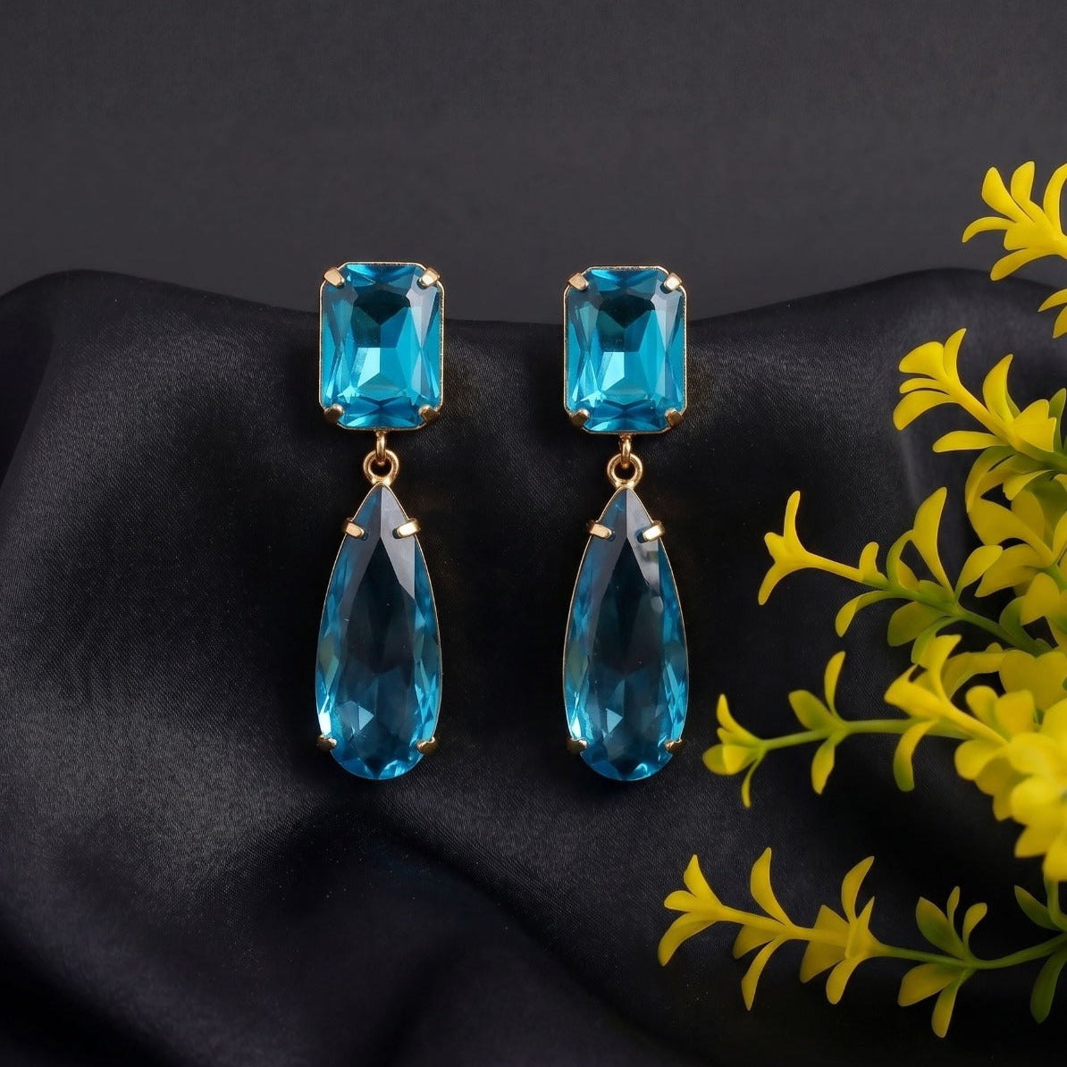 Stylish Unique Design Gold Plated Crystal Stones Earrings For Girls/women