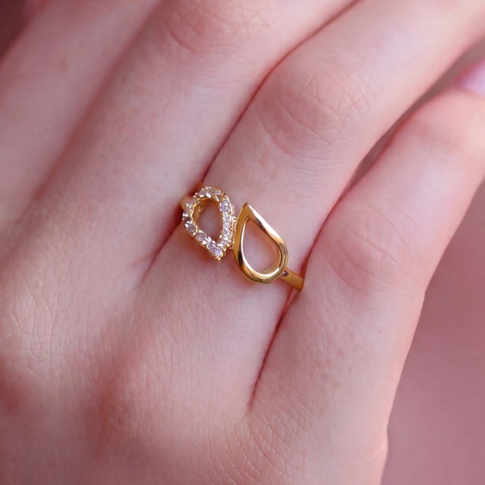 Glamorous Unique Design Crystal Stones Ring For Girls/women