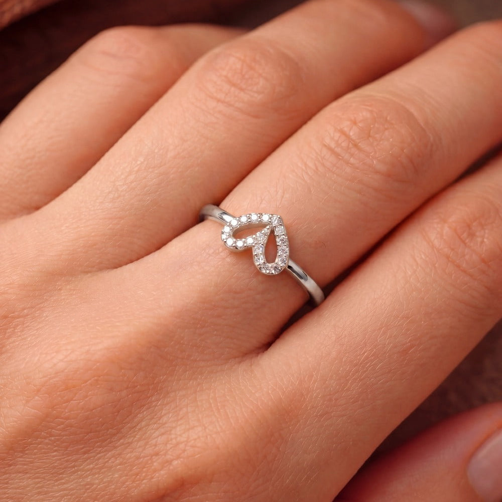 Gorgeous Unique Heart Design Crystal Stones Adjustable Ring For Girls/women