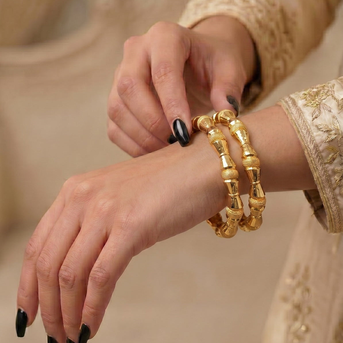 Charming Unique Design Gold Plated 2pc Bangle Set For Girls/women