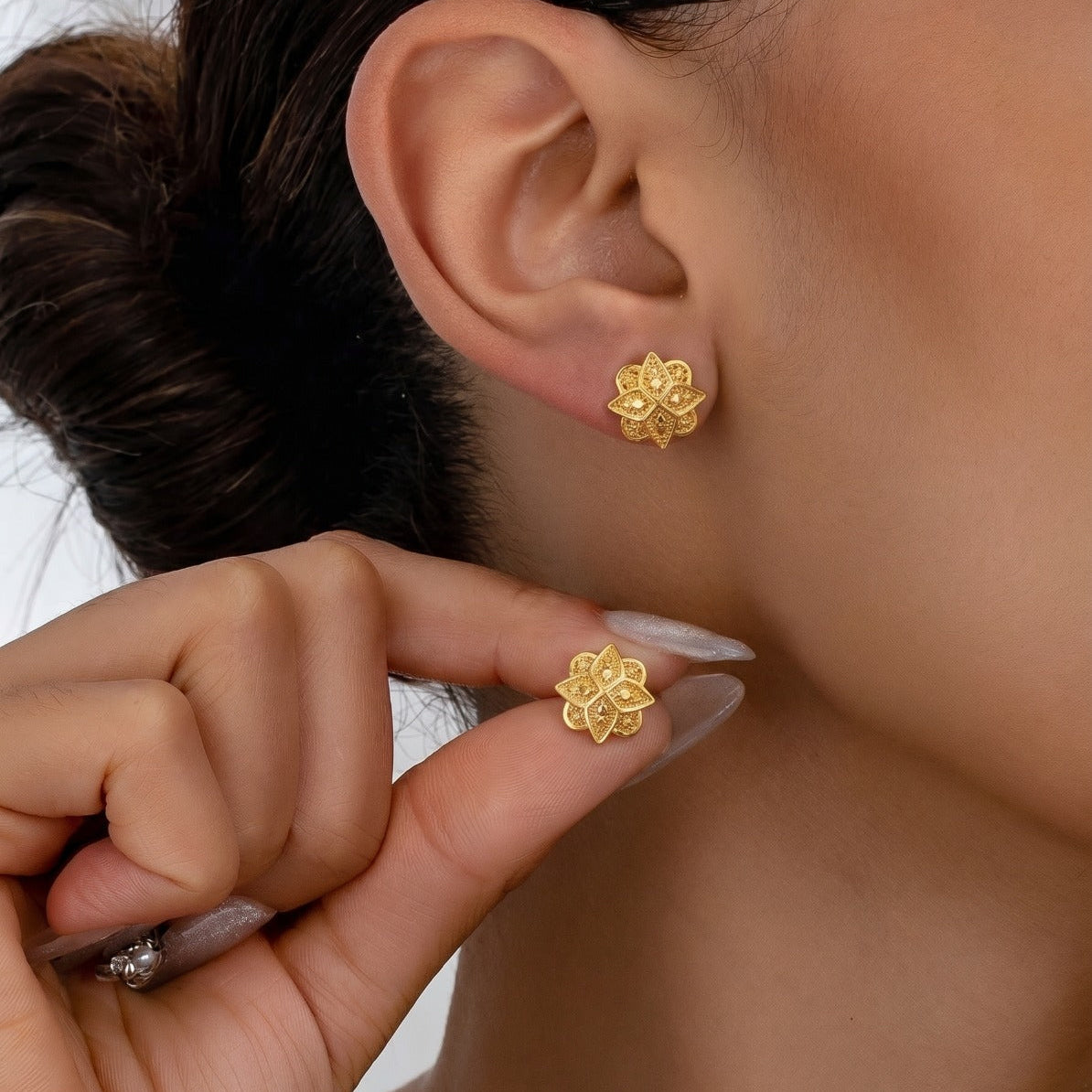 Sparkling Unique Design Gold Plated Tops For Girls/women