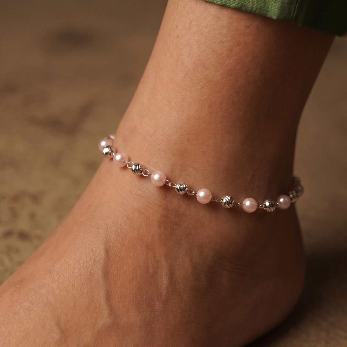 Dazzling Unique Design Silver Plated Pearls Anklet for Girls/Women