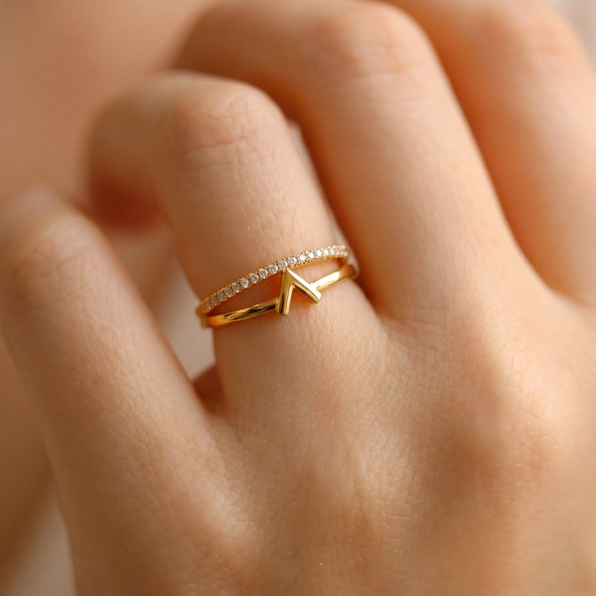 Beautiful Unique Design Gold Plated Crystal Stones Ring For Girls/Women