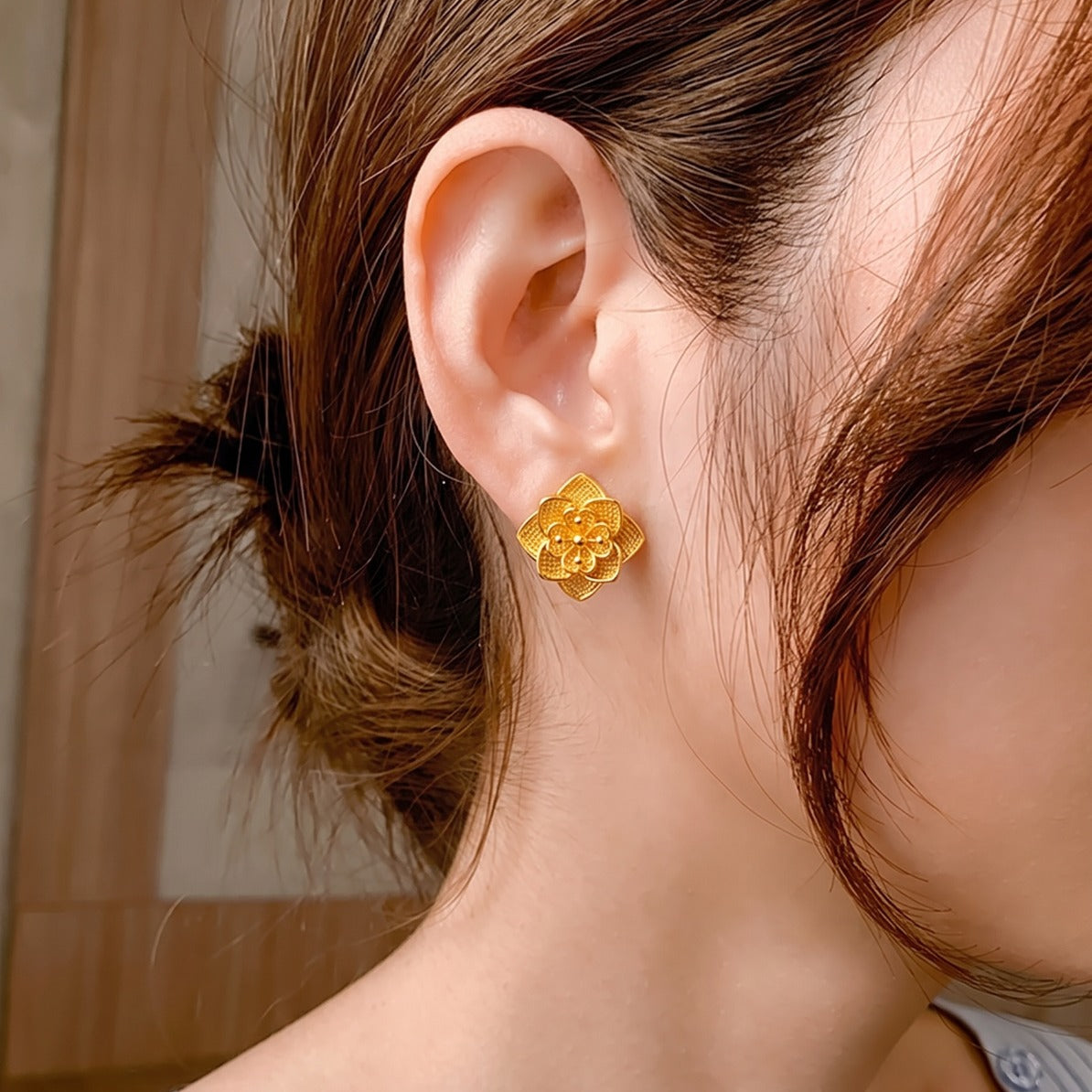 Glamorous Unique Design Gold Plated Earrings For Girls/women