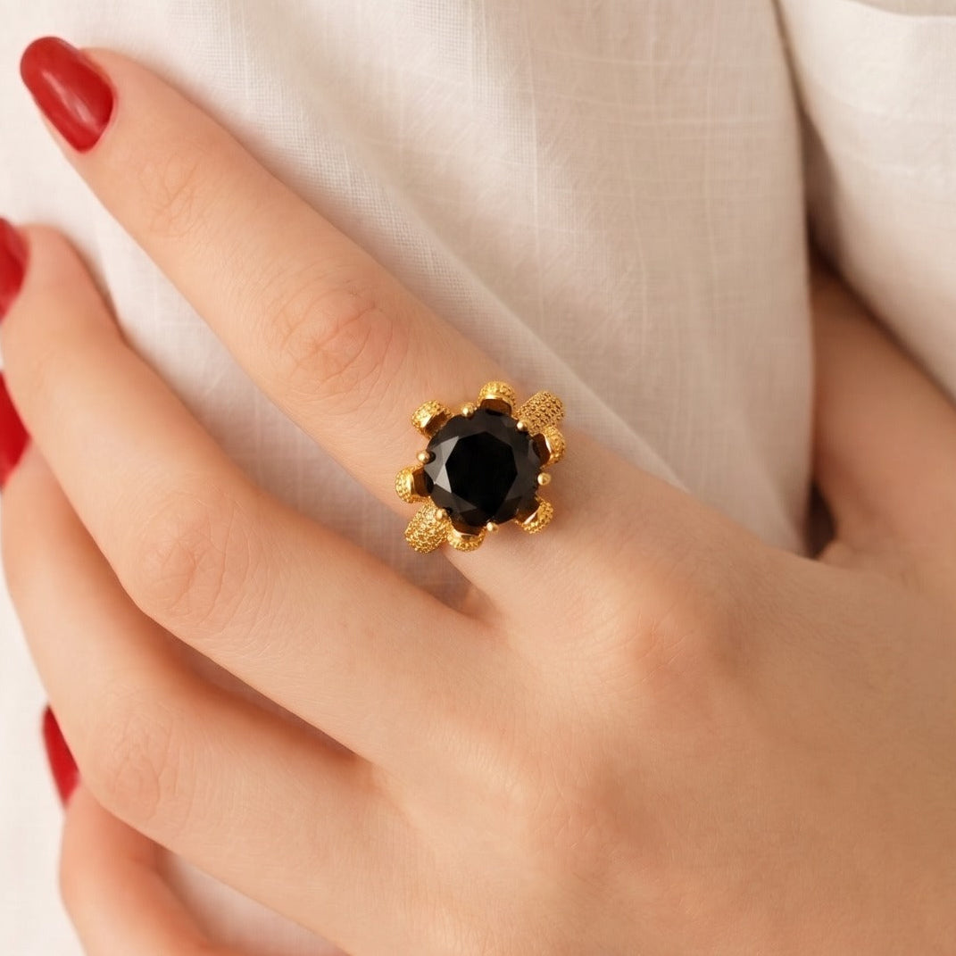Luxury Design Gold Plated Crystal Stones Ring For Girls/Women