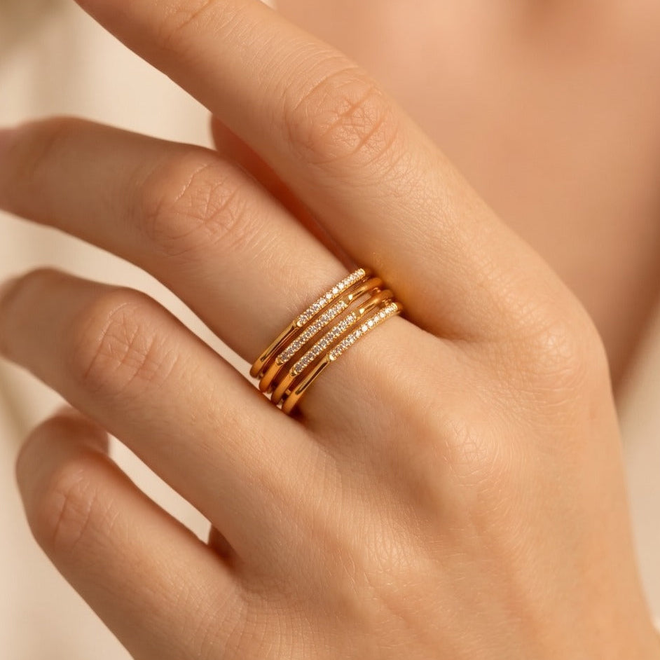 Luminous Design Gold Plated Crystal Stones Ring For Girls/Women