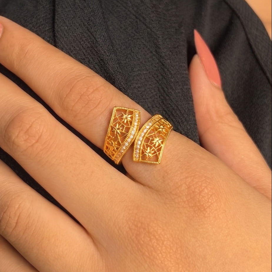 Charming Design Gold Plated Crystal Stones Ring For Girls/Women