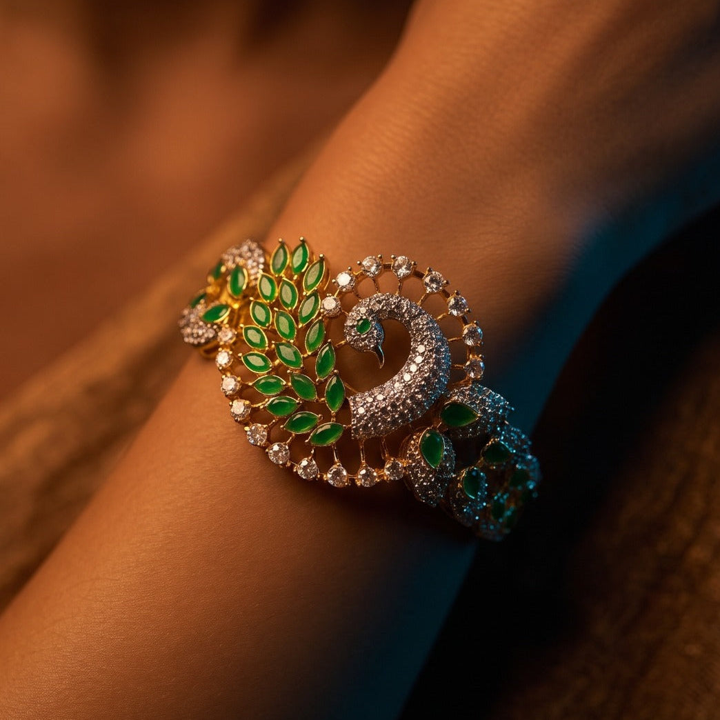 Glamorous Design Gold Plated Crystal Stones Bangle for Girls/Women